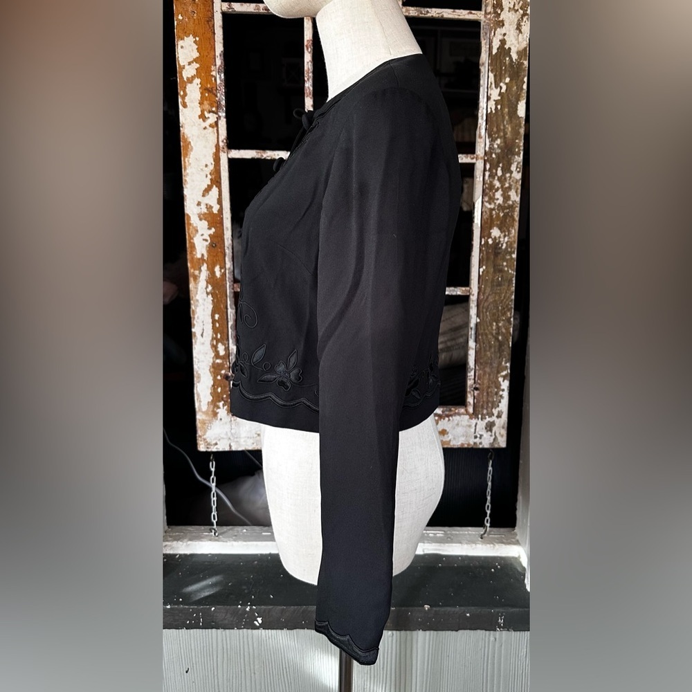 Talbots 2 Petite Black Embroidered Cropped Jacket | Floral Corded Detail - Picture 5 of 8